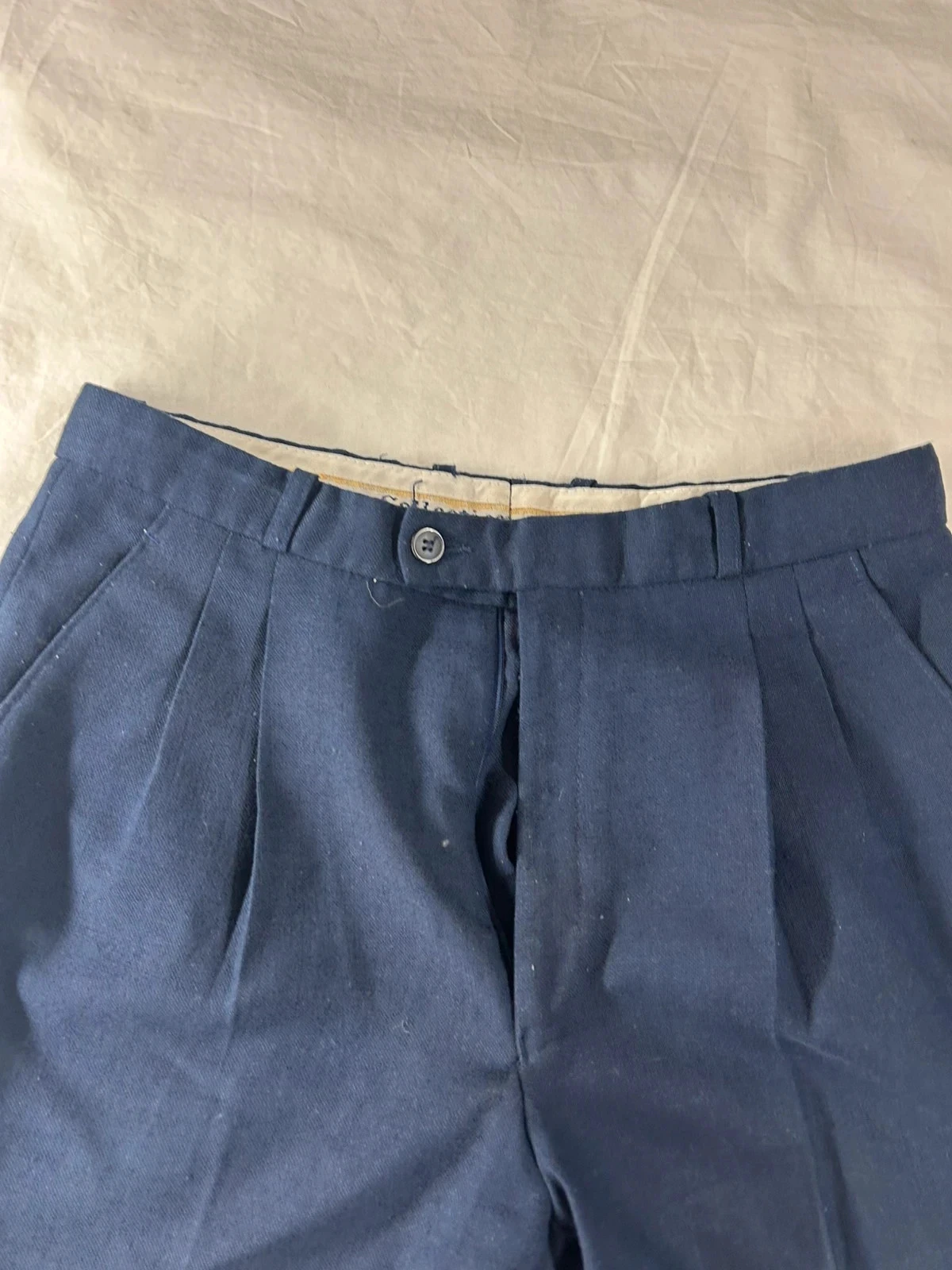 Navy blue suit trousers from Galeries collections in wool size 44 – photo 3